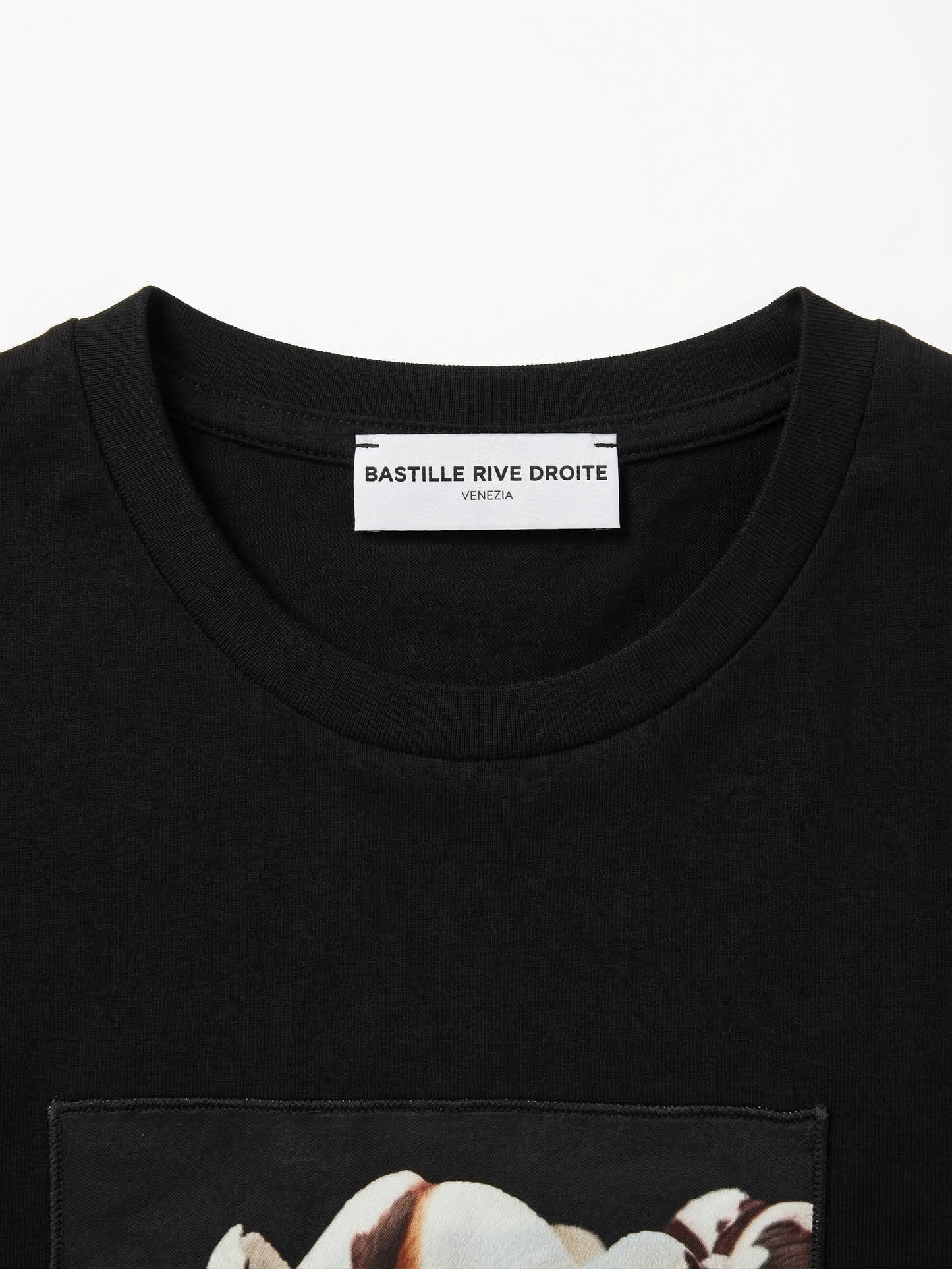 Black Leoflower Tshirt
