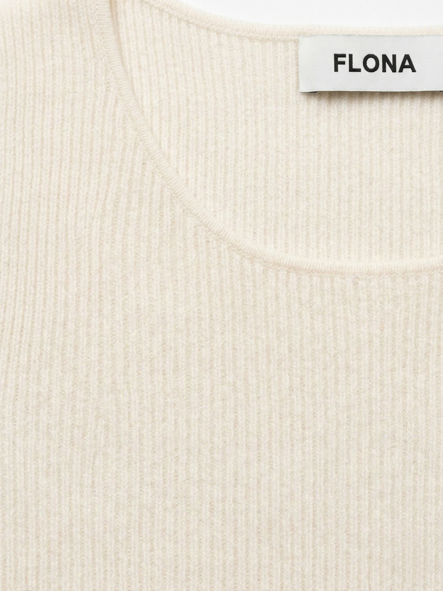 Pearl Ribbed Cashmere Top